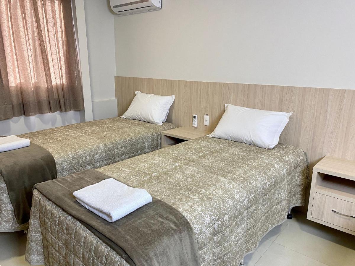 Residencial Shalfa Lejlighed Foz do Iguaçu Eksteriør billede